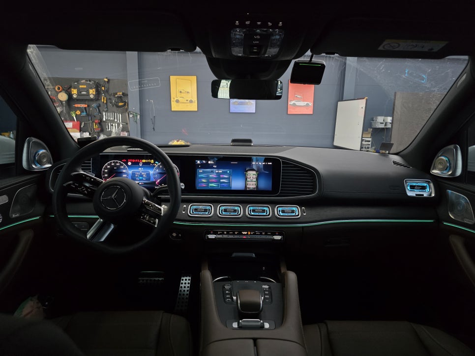 벤츠 gls580 - 송풍구 엠비언트, 4D 부메스터 " 차 탈 맛이 나네요. "