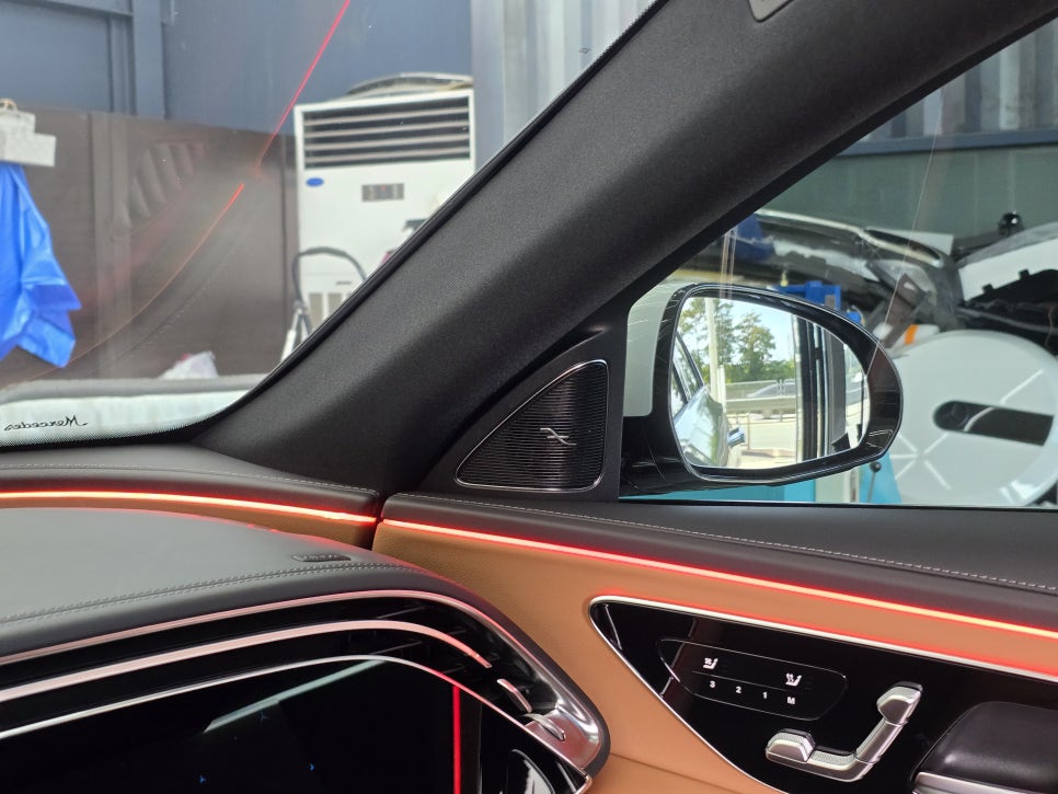 벤츠 W214 e300 - 4d 부메스터, 2열 공조 컨트롤러 " 실내가 달라졌다 !! "