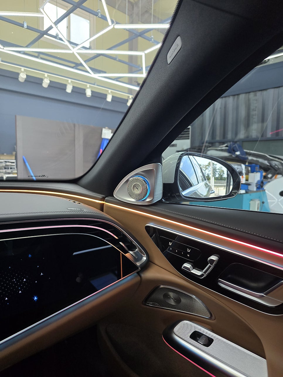 벤츠 W214 e300 - 4d 부메스터, 2열 공조 컨트롤러 " 실내가 달라졌다 !! "