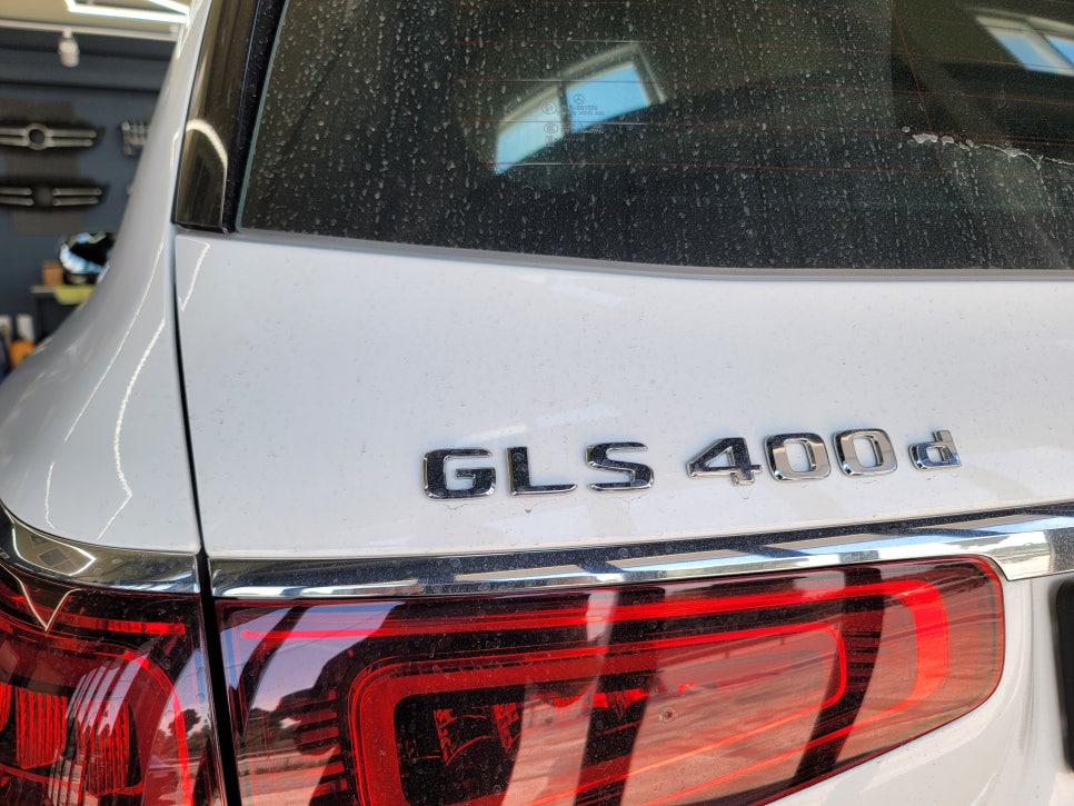 벤츠 GLS 400d - 부메스터 엠비언트 & 옵틱글래스 광각미러
