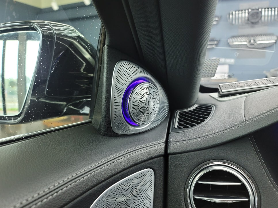 벤츠레트로핏 - S350 하이클라스 부메스터 & 7색엠비언트