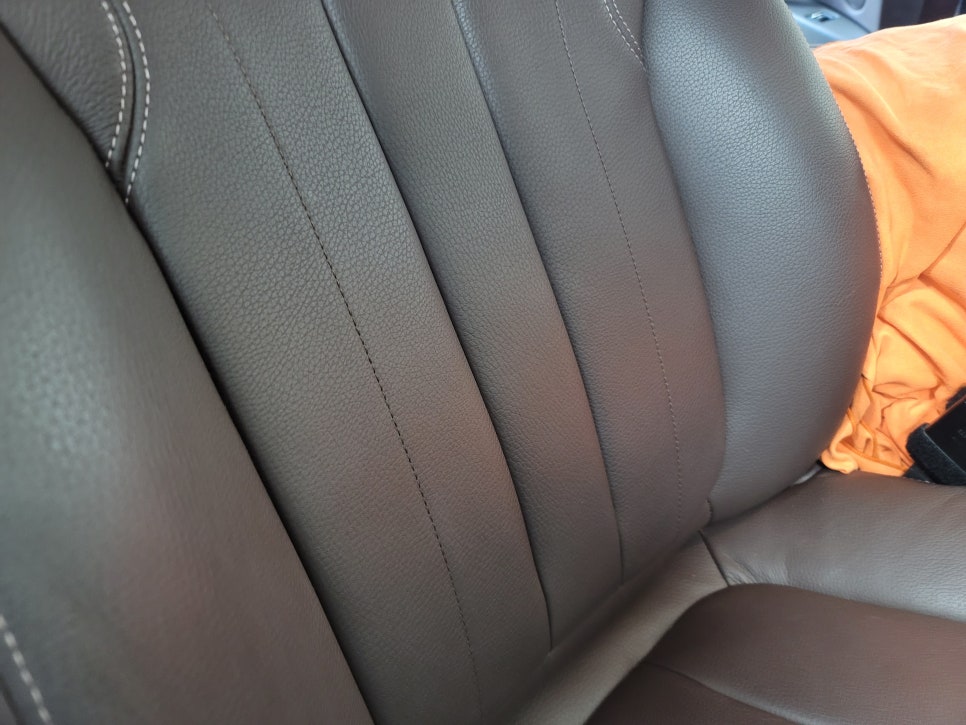 광주 > BMW. X5 - 디지털 9단 통풍시트 "통풍시트맛집 !! 모든 수입 , 국산 차량 시공 가능해요 !! "