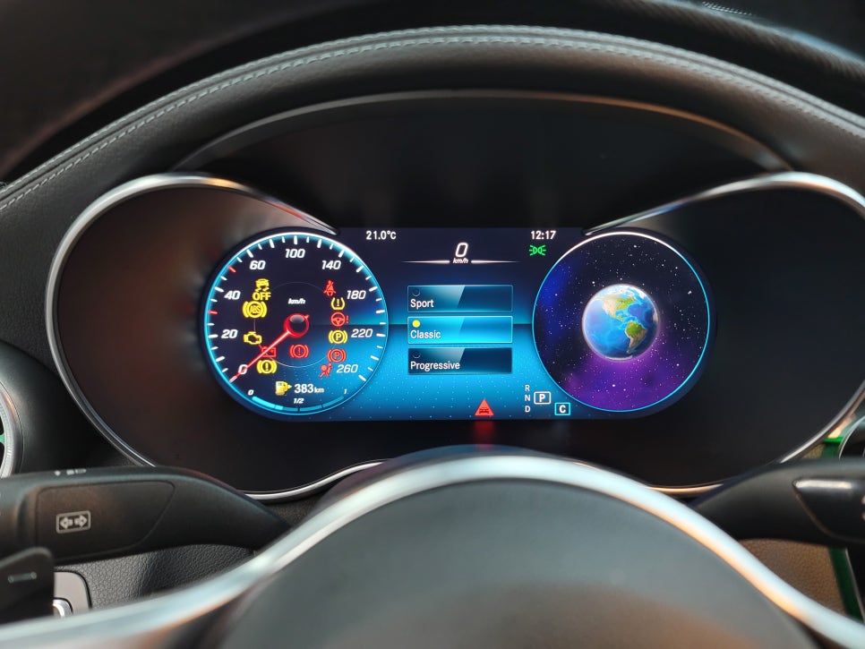 벤츠C220d 익스클루시브- 디지털콕핏