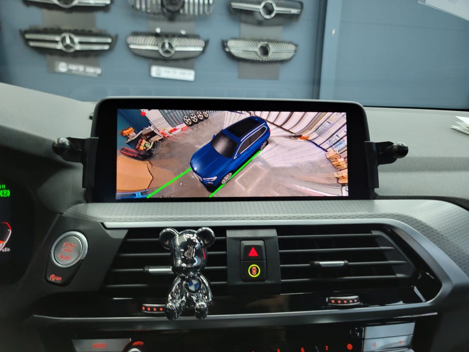 카오카오 > BMW x3 ㅡ 어라운드 뷰 ' super-view 3D 플러스 뷰 '