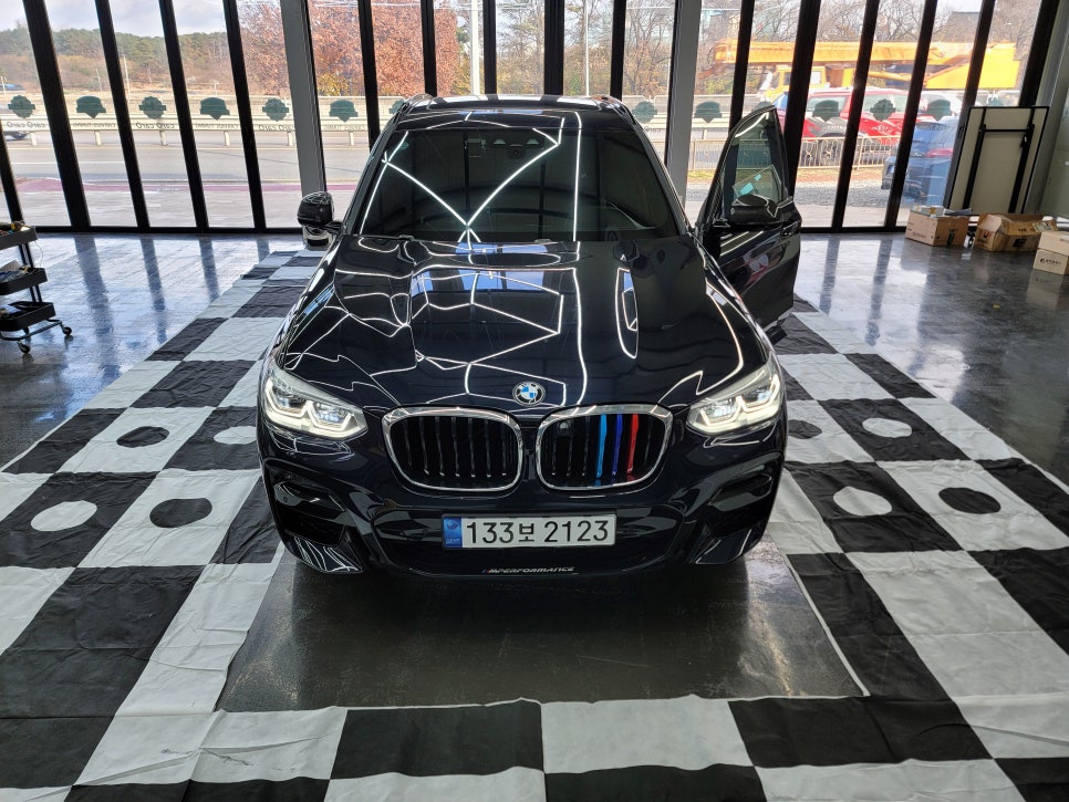 카오카오 > BMW x3 ㅡ 어라운드 뷰 ' super-view 3D 플러스 뷰 '
