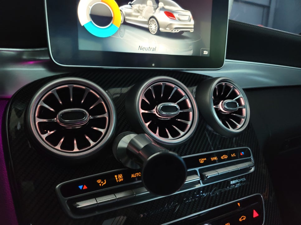 카오카오> 벤츠C63AMG - 프론트 송풍구엠비언트 (순정 3색)