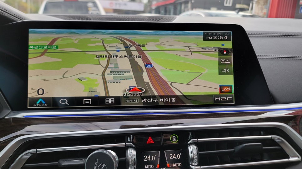 BMW x5 m50d - 안드로이드 카블릿 M2C 200 장착 !
