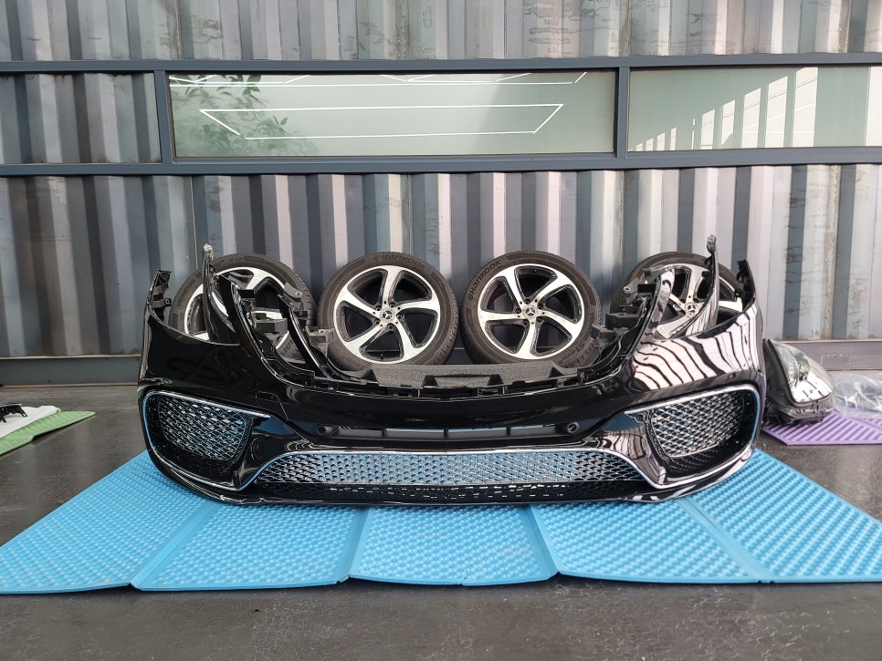 벤츠 W222 S500 전면 후기형 S65amg 컨버전 - 신형 65amg라이트 & 65amg 그릴 시공