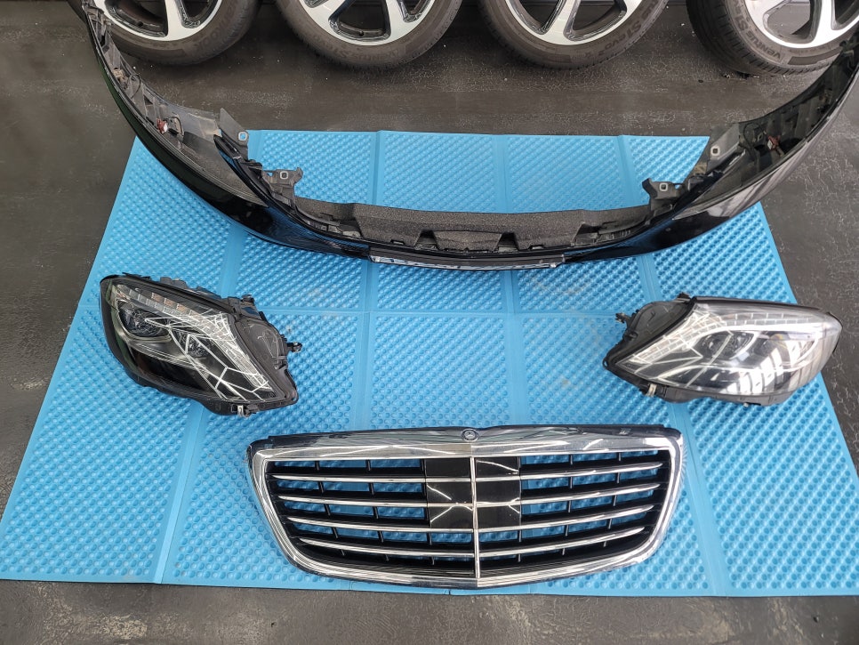벤츠 W222 S500 전면 후기형 S65amg 컨버전 - 신형 65amg라이트 & 65amg 그릴 시공