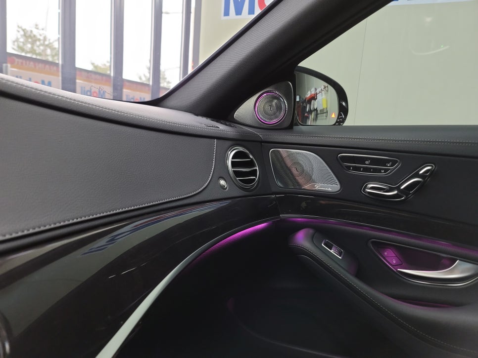벤츠 W222 S500 - 3D 부메스터 & 순정 7색 엠비언트