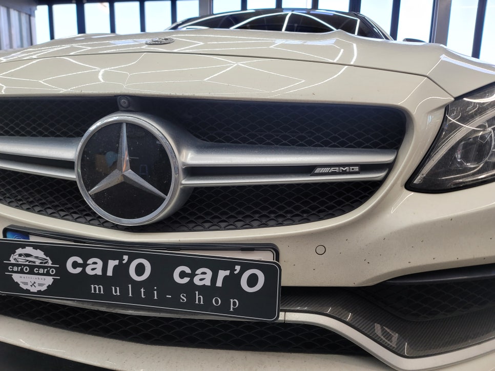 광주 벤츠레트로핏 > 벤츠 C 63amg 세로그릴 교체 시공