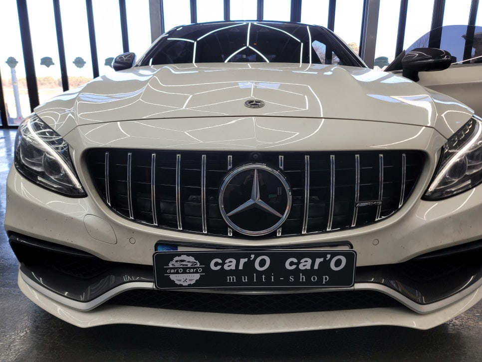광주 벤츠레트로핏 > 벤츠 C 63amg 세로그릴 교체 시공