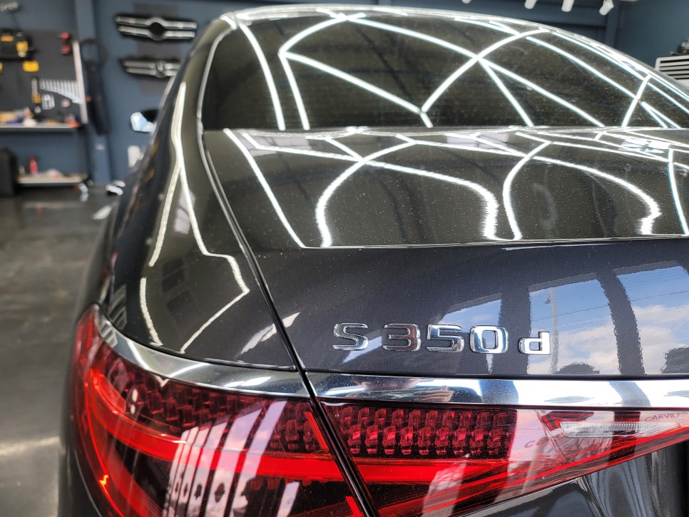 w223 S350d - 리어모니터 Q125 " 차안에서 즐기는 멀티미디어"