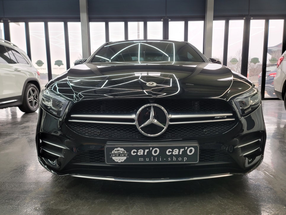 벤츠 A35amg - 세로그릴 교체 및 AMG 로고 추가