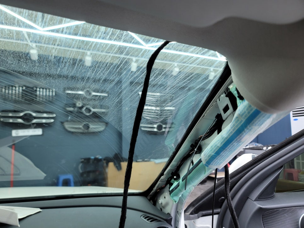 벤츠 E220d- 파인뷰 LX5000 & 에코파워팩S12