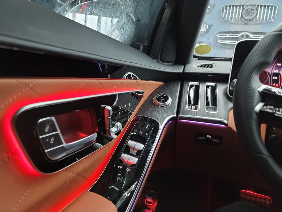 벤츠 S400d - 액티브 엠비언트 & 4D 부메스터 시공