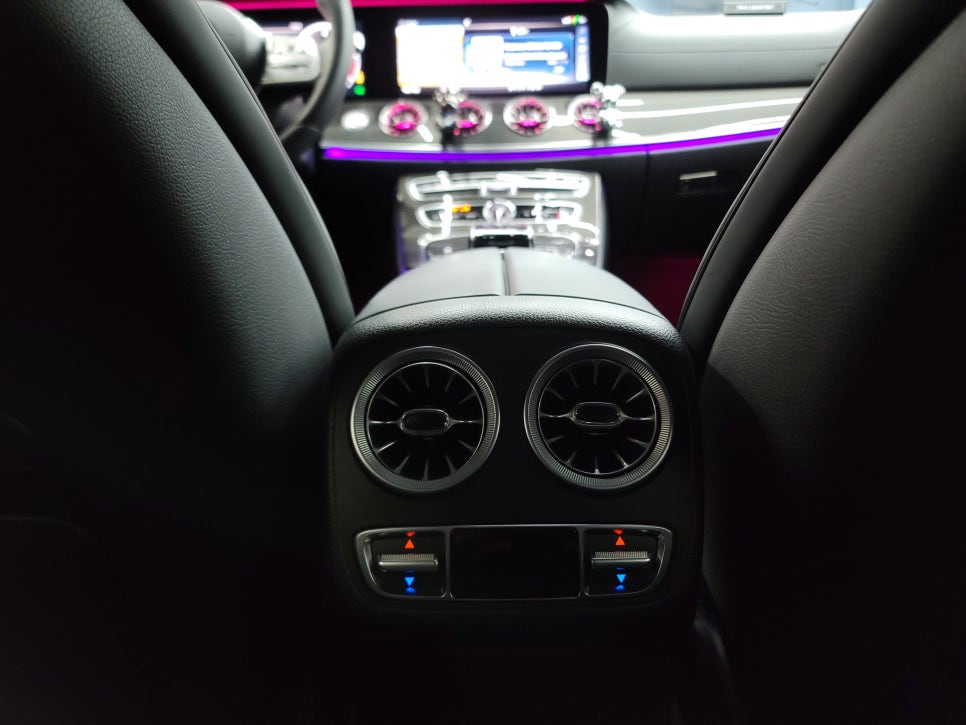 카오카오 > 벤츠CLS400d - 2열 송풍구 엠비언트/ AMG 프로그래밍 & 생활코딩
