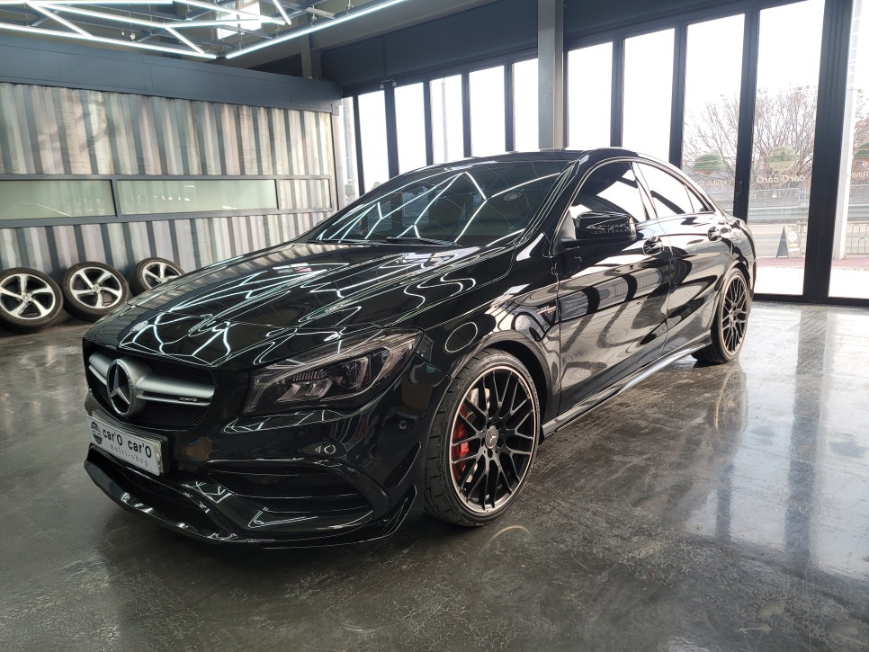 벤츠 CLA45amg - 순정 연동 엠비언트 FULL SET