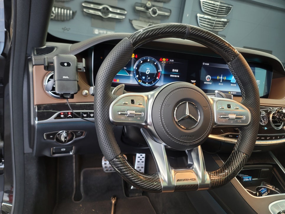 벤츠 S400d - AMG 커스텀 핸들, 아이나비QXD7000, 커넥티드프로, 에코파워팩 S16