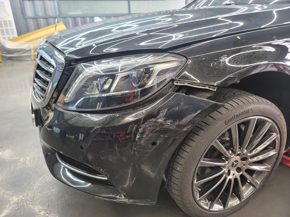 벤츠S350 - 사고로 인한 컨버전 65amg 전면 교체 !!!