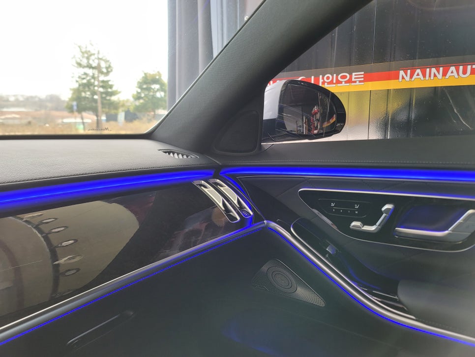 벤츠S500 - 4D 부메스터 " 벤츠 순정4D + 카비우스 모듈 "