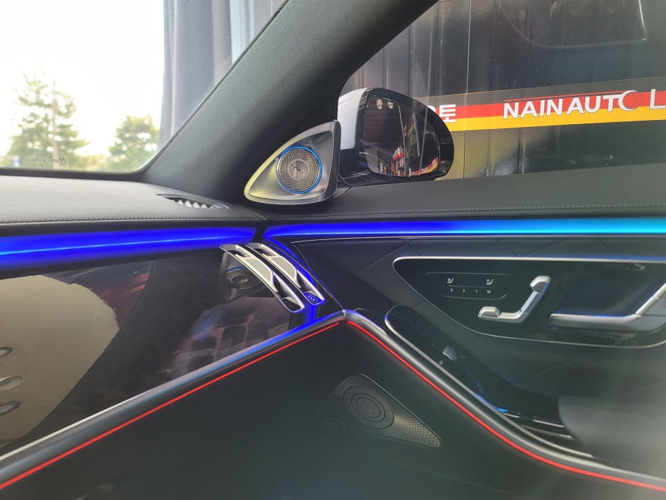 벤츠S500 - 4D 부메스터 " 벤츠 순정4D + 카비우스 모듈 "
