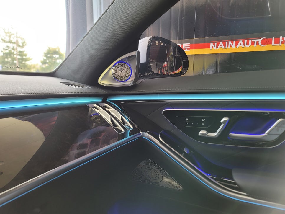 벤츠S500 - 4D 부메스터 " 벤츠 순정4D + 카비우스 모듈 "