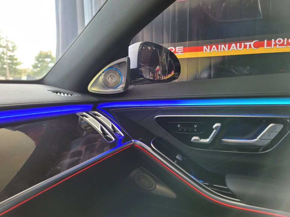 벤츠S500 - 4D 부메스터 " 벤츠 순정4D + 카비우스 모듈 "