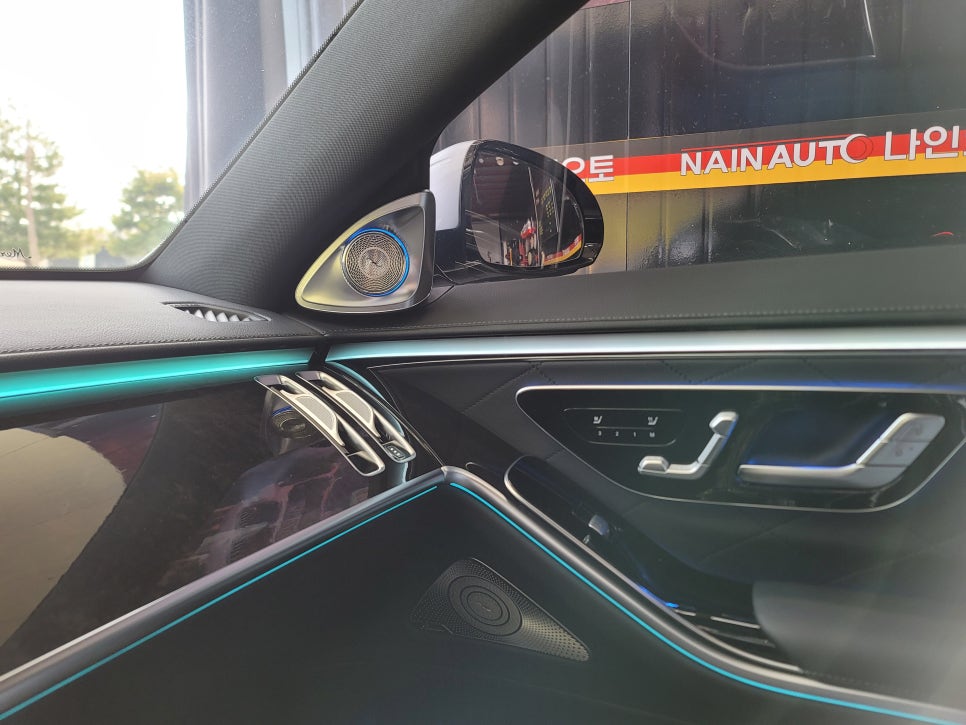 벤츠S500 - 4D 부메스터 " 벤츠 순정4D + 카비우스 모듈 "