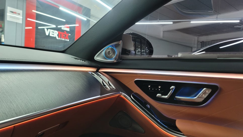 벤츠 S400d - 4D부메스터 ' 벤츠 순정 + 카비우스 모듈 '