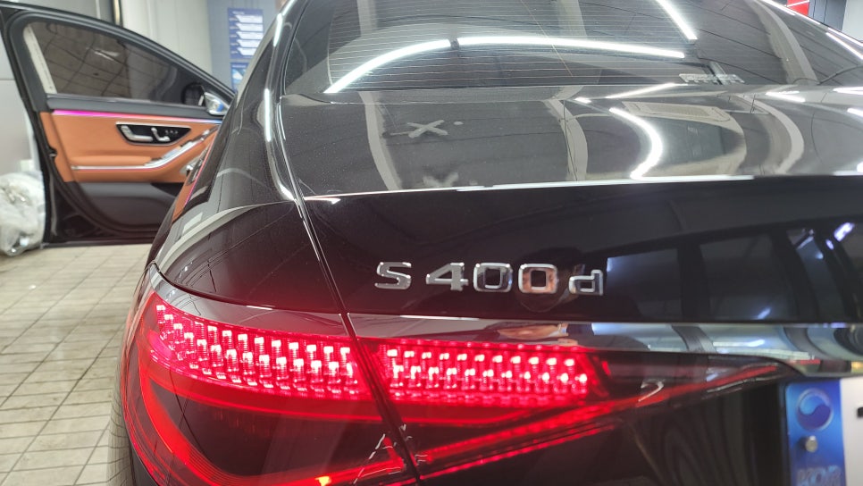 벤츠 S400d - 4D부메스터 ' 벤츠 순정 + 카비우스 모듈 '