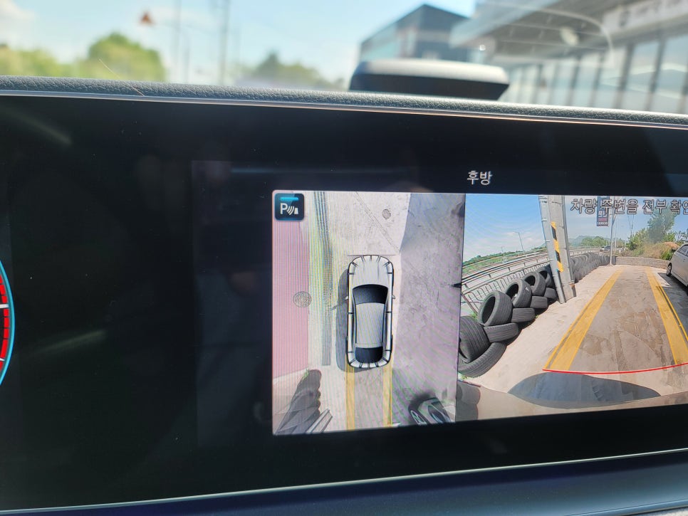 벤츠GLE400d - 소프트 클로징, 세로그릴, 부메스터 엠비언트