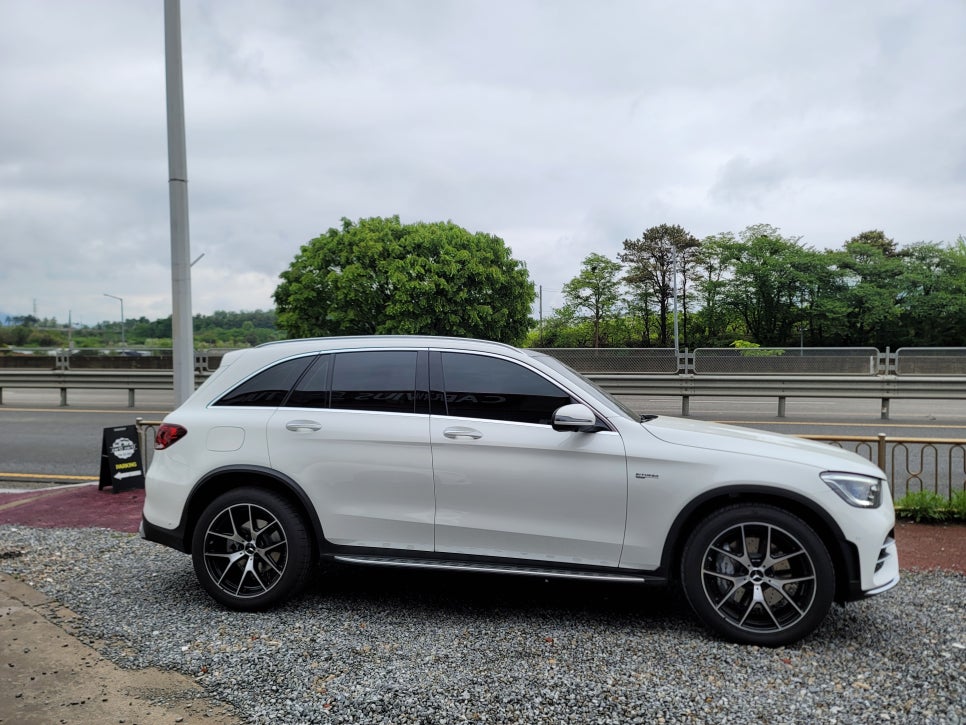광주 벤츠레트로핏 카오카오 > 벤츠GLC43amg -3D부메스터 & 벤츠 순정 엠비언트