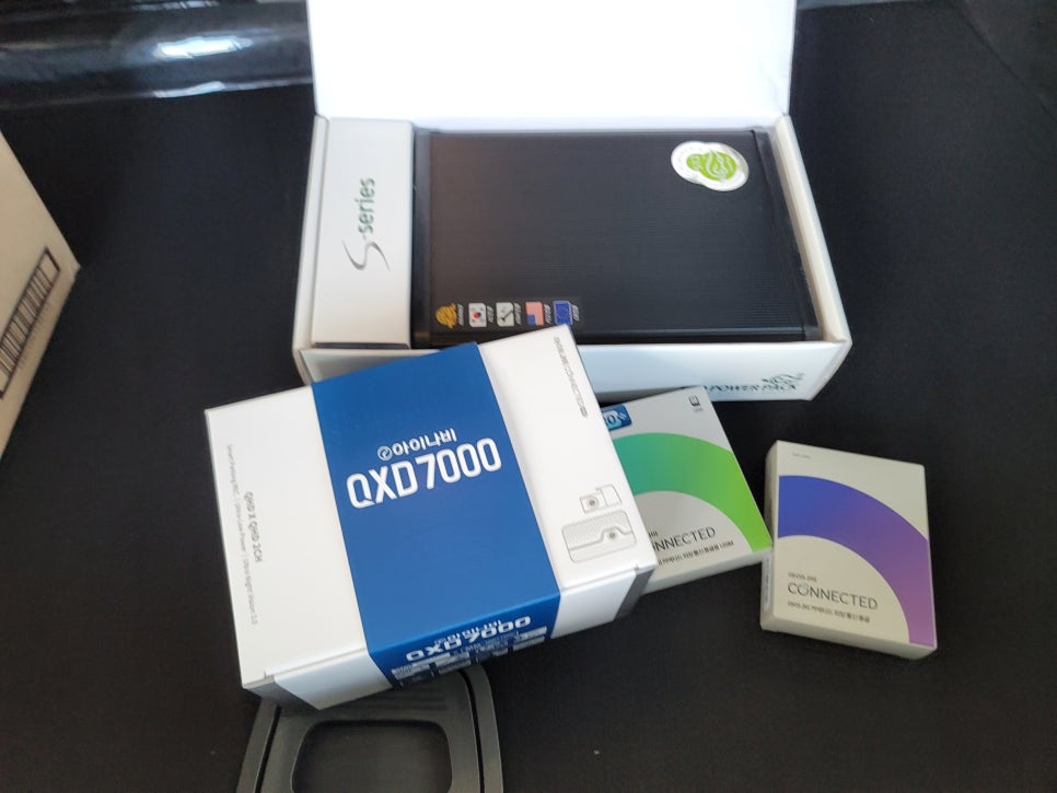 광주 카오카오 > 벤츠E220d 쿠페 - 와이드콕핏(리퍼상품), 팬2추가 / 아이나비 QDX7000, 커넥티드, 에코파워팩S12