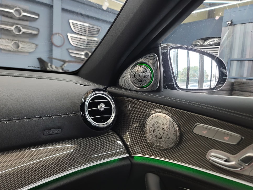 광주 벤츠레트로핏> 벤츠E53amg - 3D 부메스터, R버튼 교체 및 활성화