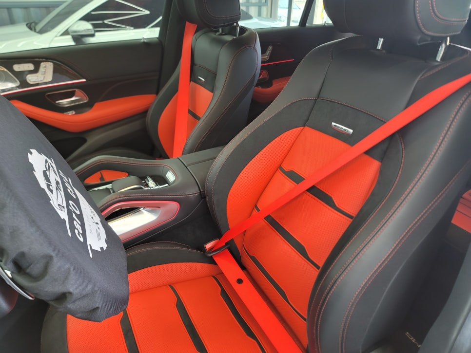 벤츠GLE53amg - 레드 컬러안전벨트 " 시선강탈 !! "