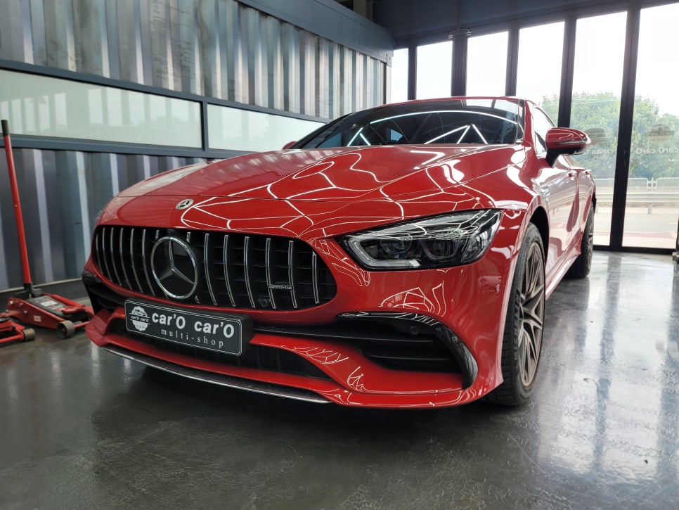 벤츠GT 43amg - 1열 컬러 안전벨트