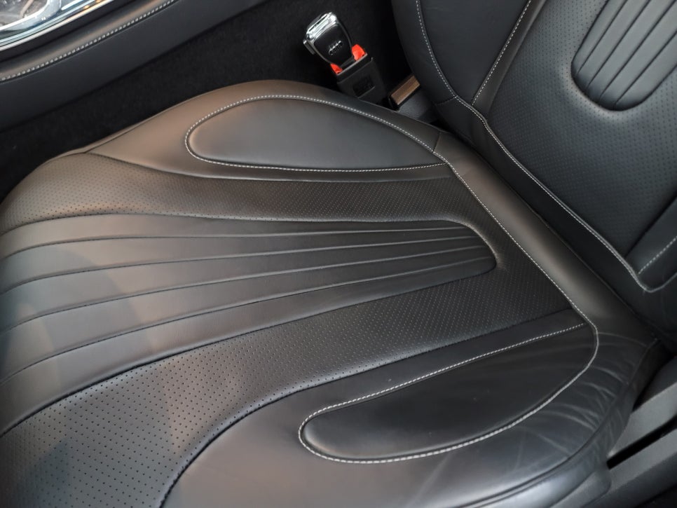 광주 벤츠 통풍시트 전문점 카오카오 > 벤츠 CLS300d - 통풍시트 " 여름엔 필수 !! "