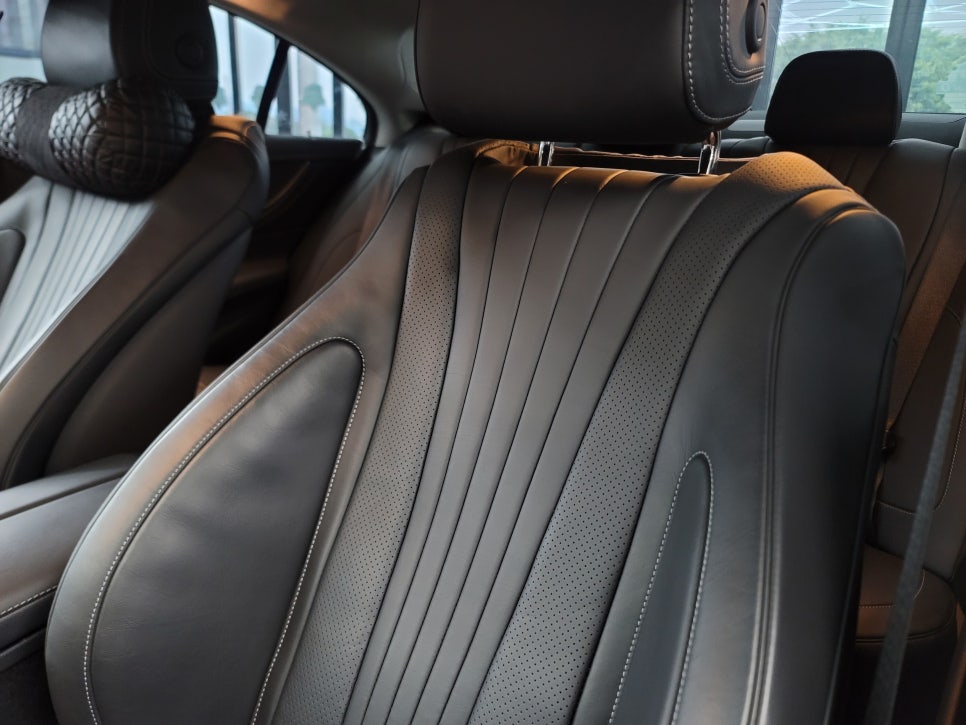 광주 벤츠 통풍시트 전문점 카오카오 > 벤츠 CLS300d - 통풍시트 " 여름엔 필수 !! "