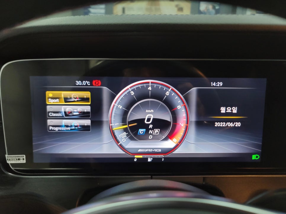 벤츠 레트로핏 카오카오> 벤츠E200d 카브리올레 - 와이드콕핏 & 팬2시공 / AMG 프로그래밍 & 생활코딩