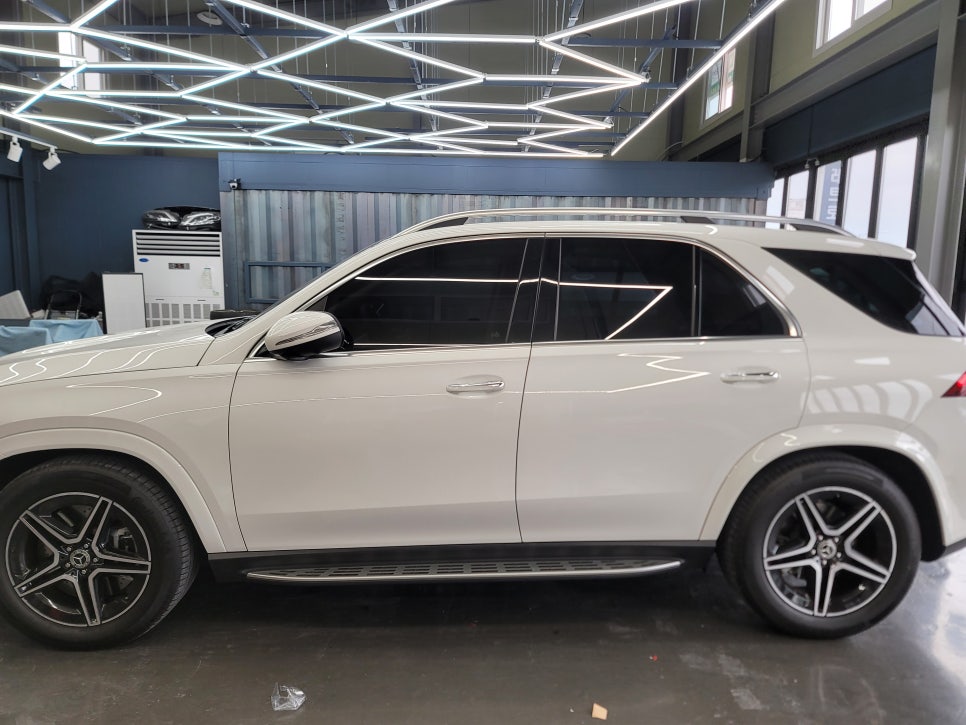 벤츠GLE450 - 벤츠 순정 광각미러 & 부메스터 엠비언트 / AMG 프로그래밍 !!!