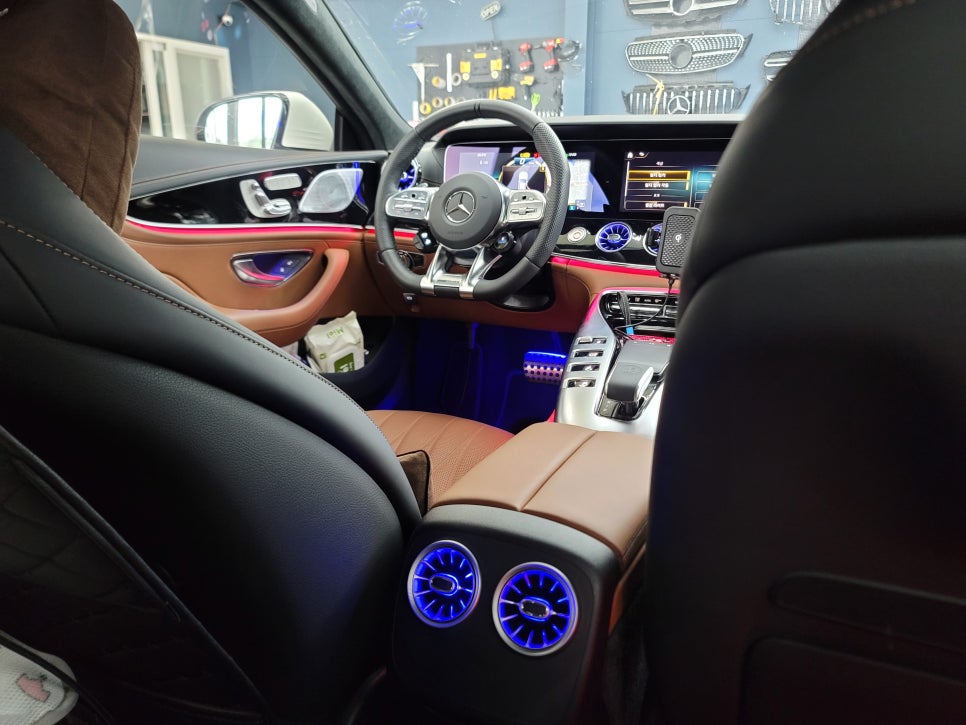 벤츠 GT43amg - 어질리티 셀렉트, 2열 송풍구 엠비언트
