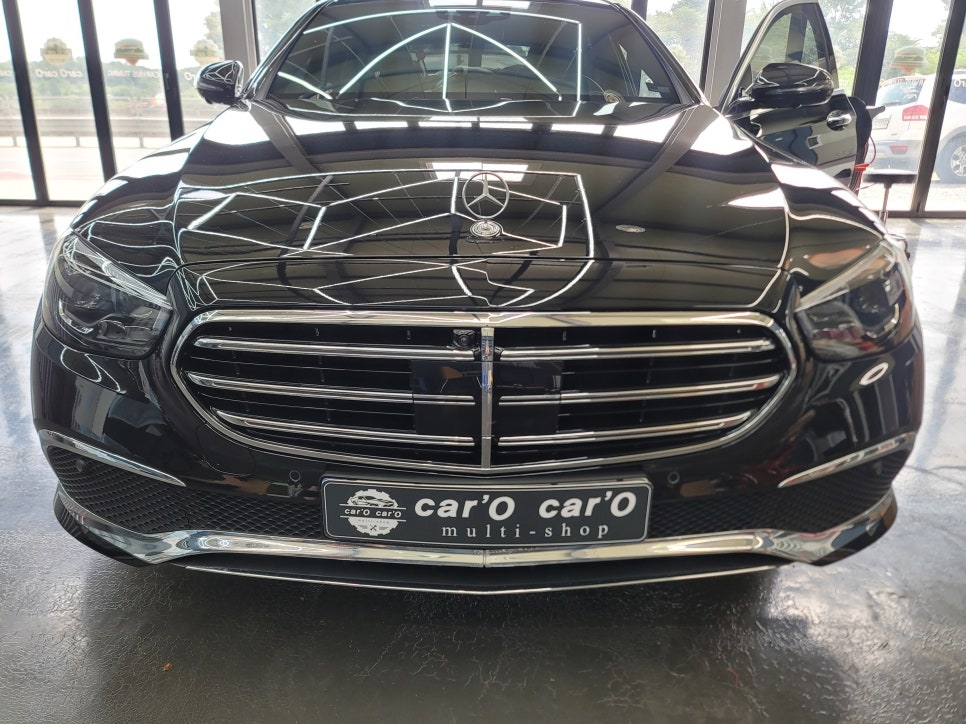 벤츠 E220d - 익스클루시브에서 아방가르드 그릴 교체 ! AMG 프로그래밍 !!