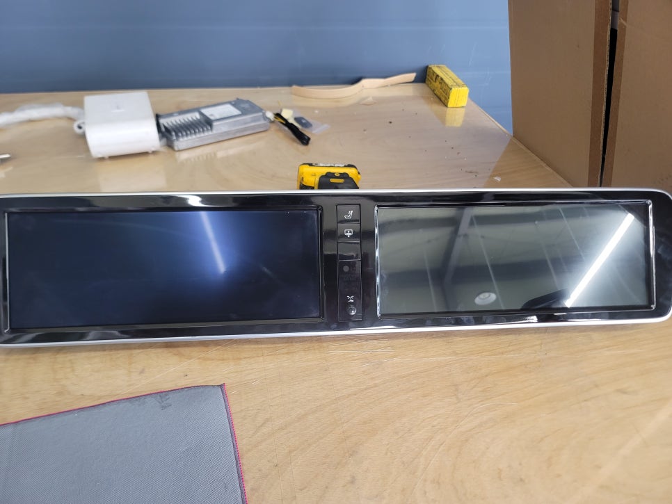 벤츠W222 전기형 S350 - M2C 200A 플러스 , AUX기능 활성화까지~~