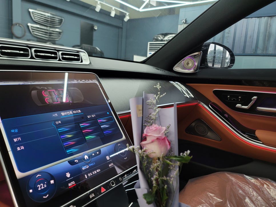 벤츠W223 S400d - 카비우스 4D 부메스터