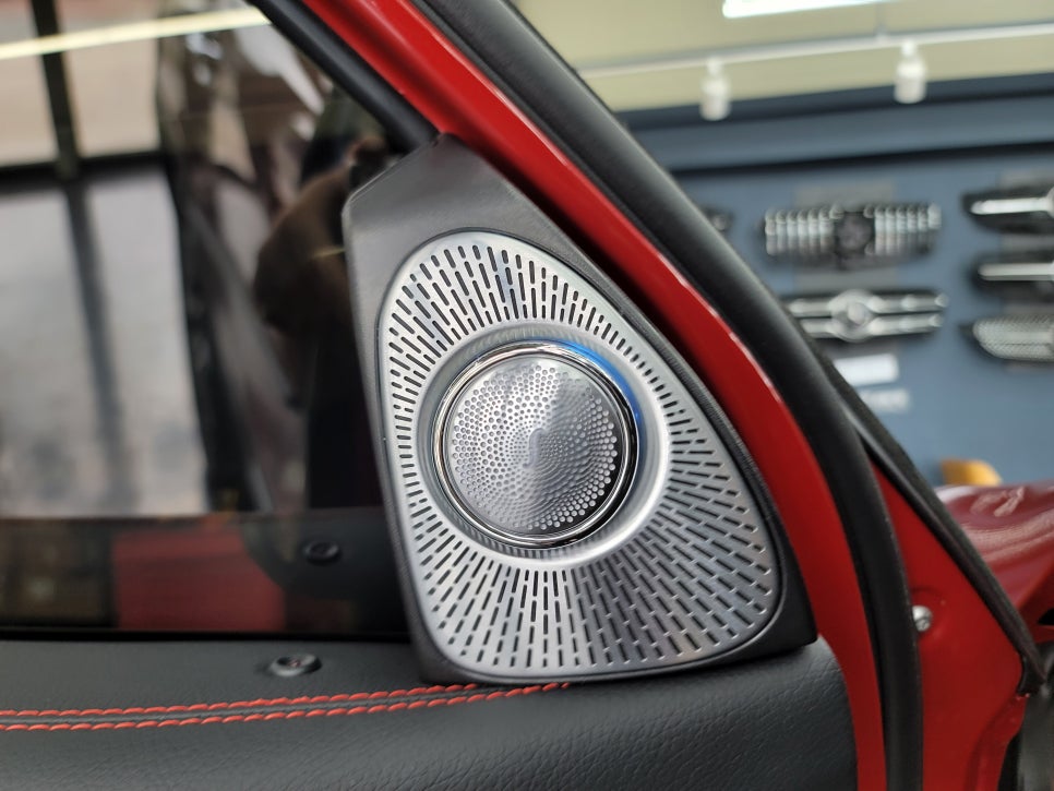 벤츠GLB35amg- 3D부메스터 & 미드레인지 엠비언트, 데쉬보드 크롬amg 엠비언트, 2열 송풍구 엠비언트