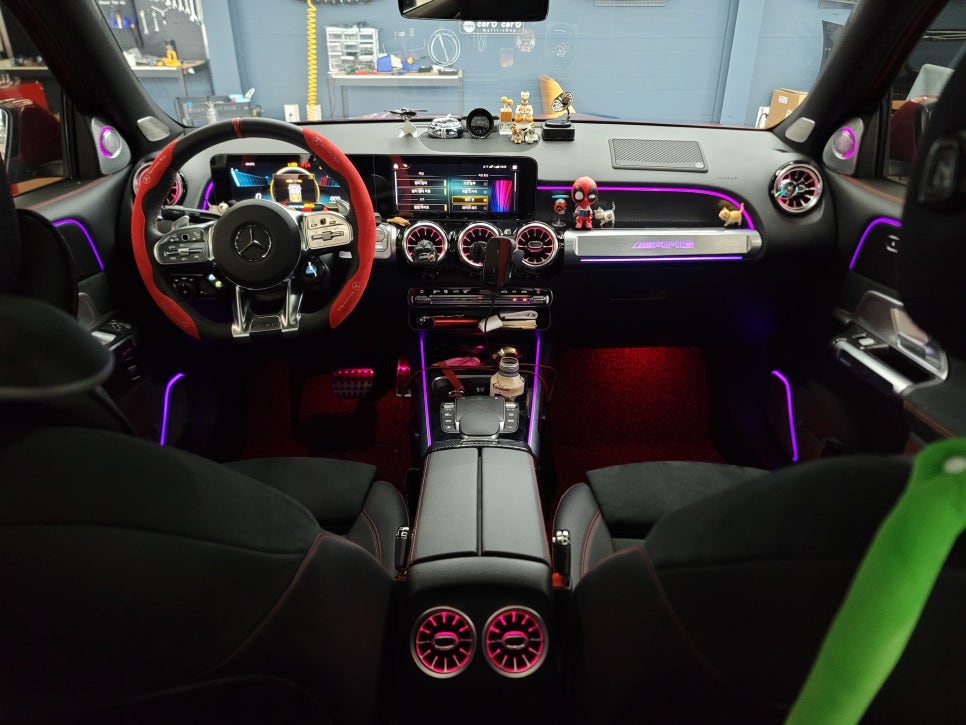 벤츠GLB35amg- 3D부메스터 & 미드레인지 엠비언트, 데쉬보드 크롬amg 엠비언트, 2열 송풍구 엠비언트