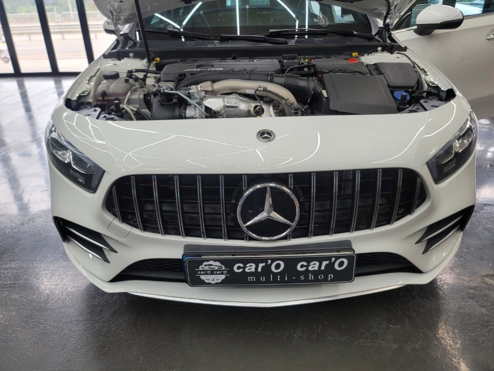 벤츠 A35amg - 세로그릴