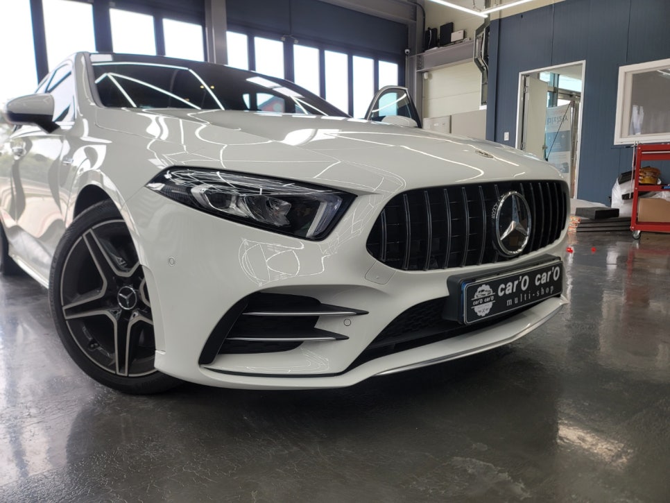 벤츠 A35amg - 세로그릴