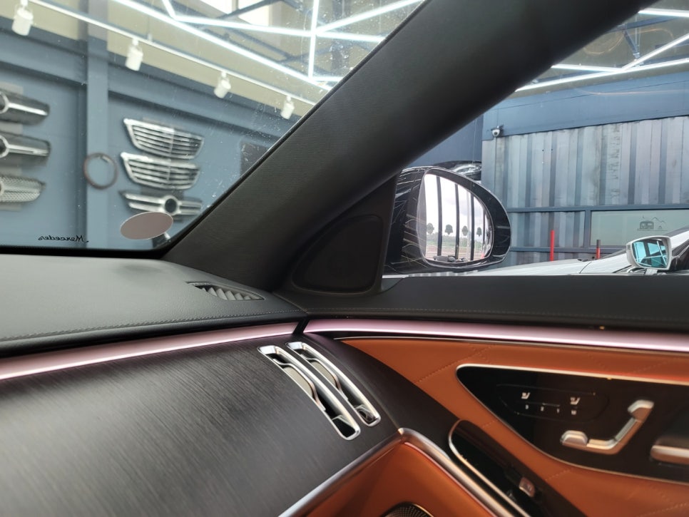 벤츠S400d - 벤츠 순정4D 부메스터 & 엠비언트